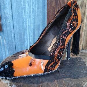 KITSCHY handcrafted Upcycled Stiletto Heel Shoe Decoration Maximalism